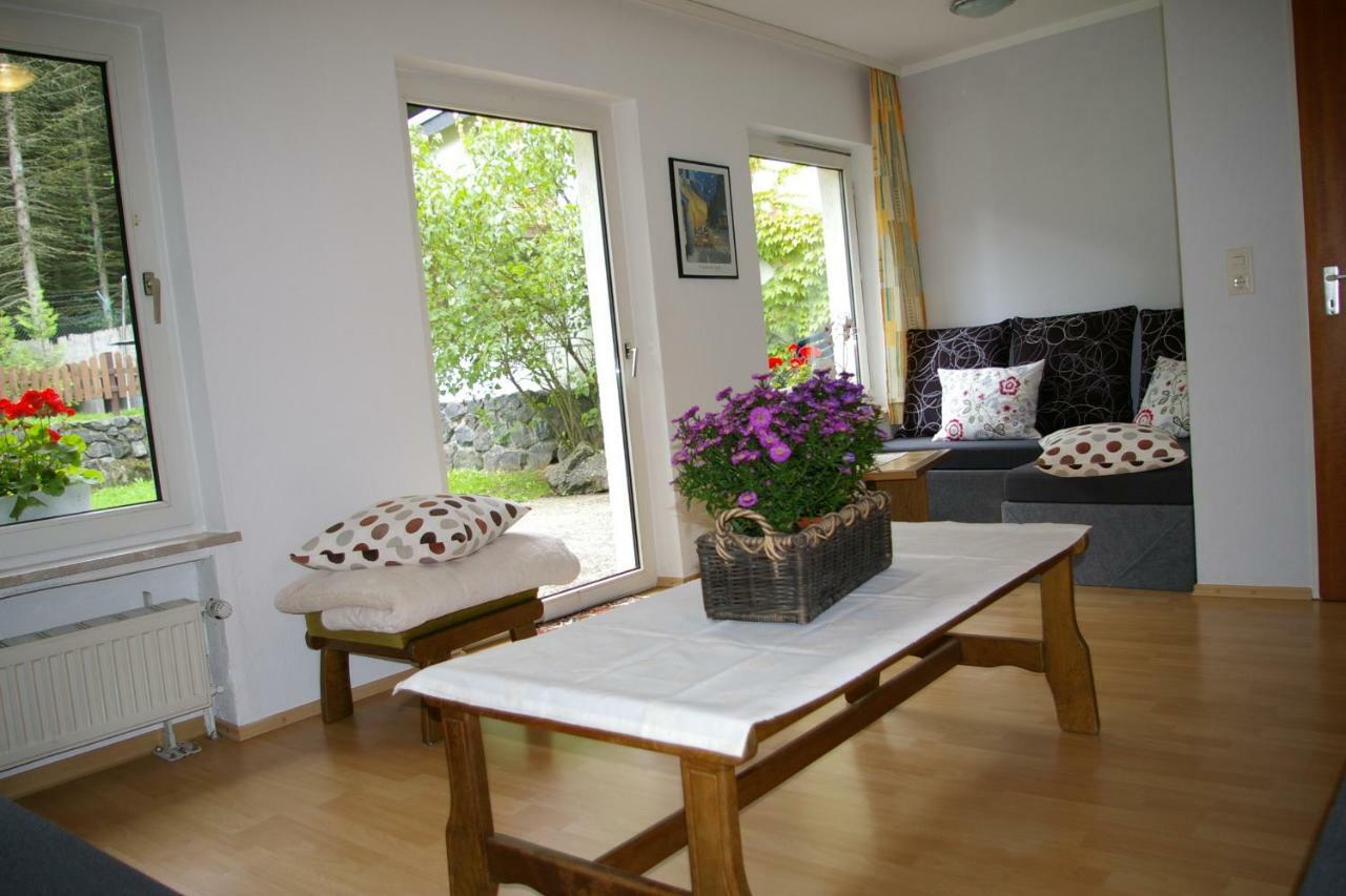 Ferienhaus Waldrand Ulmen Exterior photo